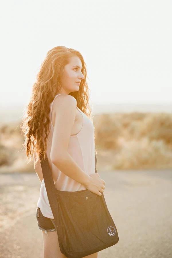 Hopeoutfitters Anchor Crossbody Tote 2 Hopeoutfitters Anchor Crossbody Tote