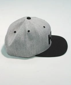 Captuer MEN'S HiM Flatbill Hat