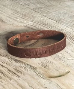 Hope Outfitters Hope In Jesus Leather Bracelet WOMEN'S