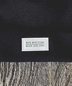 Captuer Kids Never Lose Hope Beanie MEN'S