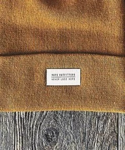 Captuer WOMEN'S Never Lose Hope Beanie