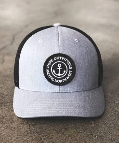 Captuer WOMEN'S Hope Trucker Hat