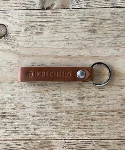 Hope Outfitters WOMEN'S Hope In Jesus Leather Keychain