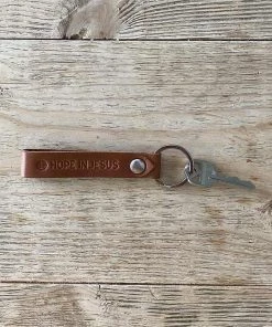 Hope Outfitters WOMEN'S Hope In Jesus Leather Keychain