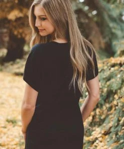 Hope Outfitters Womens Fearless Black Flowy Scoop Tee WOMEN'S