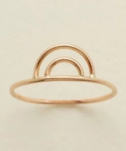 Hope Outfitters Handmade Rainbow Covenant Ring WOMEN'S