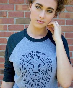 Hope Outfitters WOMEN'S Lion Baseball Tee