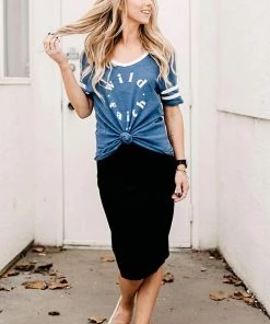 Hope Outfitters WOMEN'S Womens Varsity Wild Faith V-Neck Tee